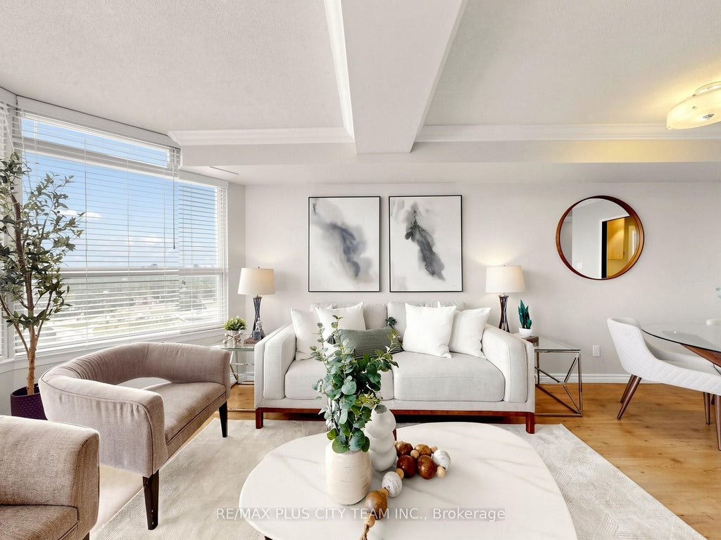 Photo of 268 Ridley Boulevard #1717, Toronto, ON M5M 4N3 (MLS # C13477918)