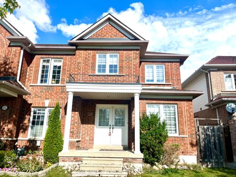 28 Ian Baron Avenue Markham ON L3R 4R2