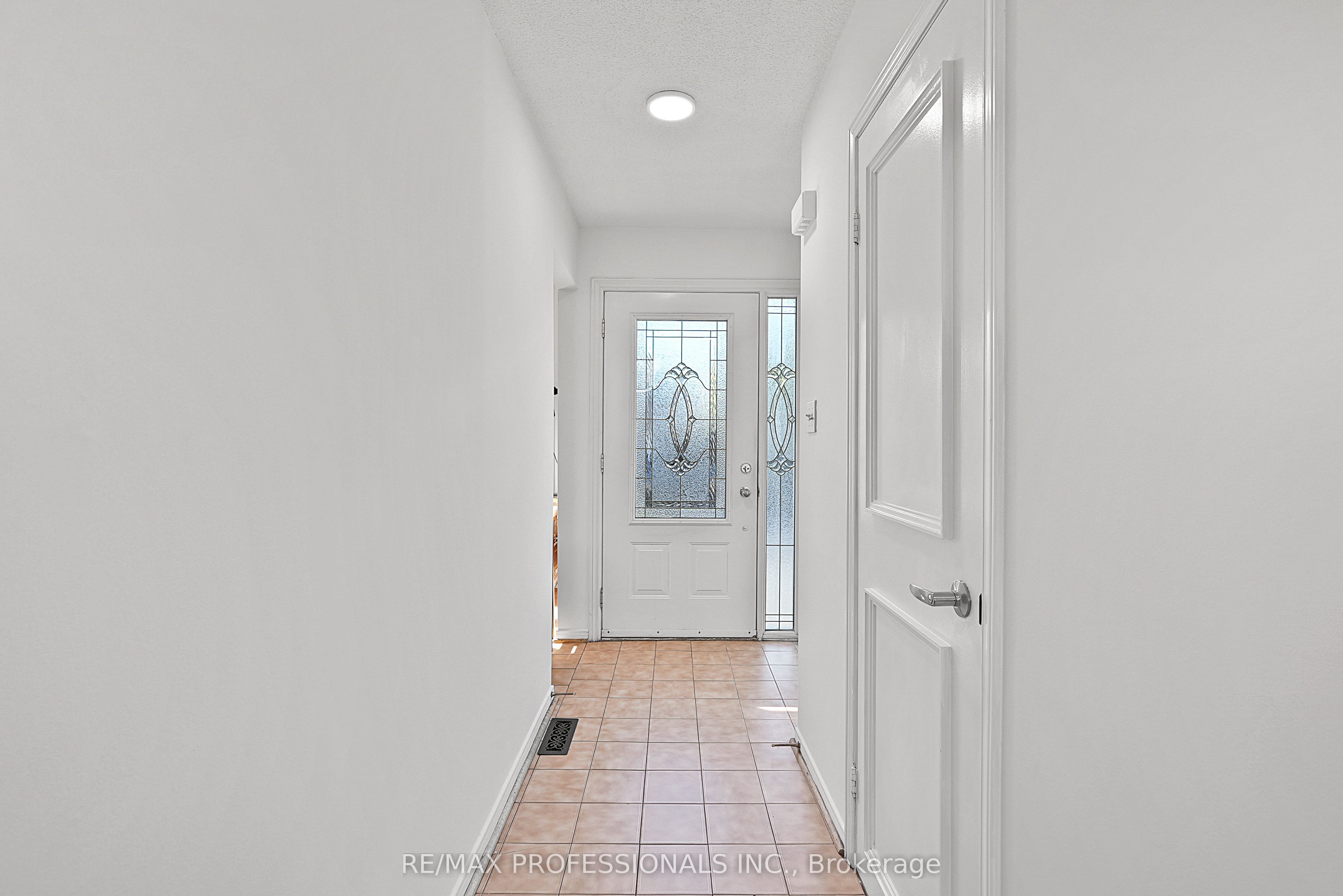 43 Franca Crescent