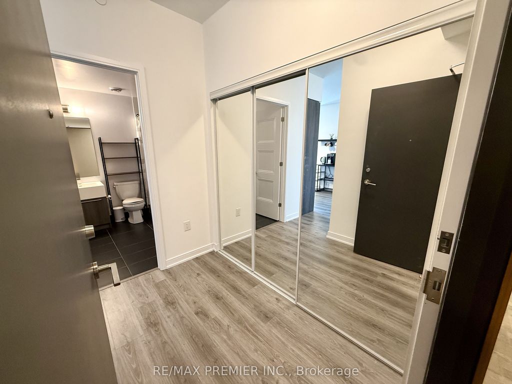 Photo of 25 Neighbourhood Lane #515, Toronto, ON M8Y 0C4 (MLS # W12609768)