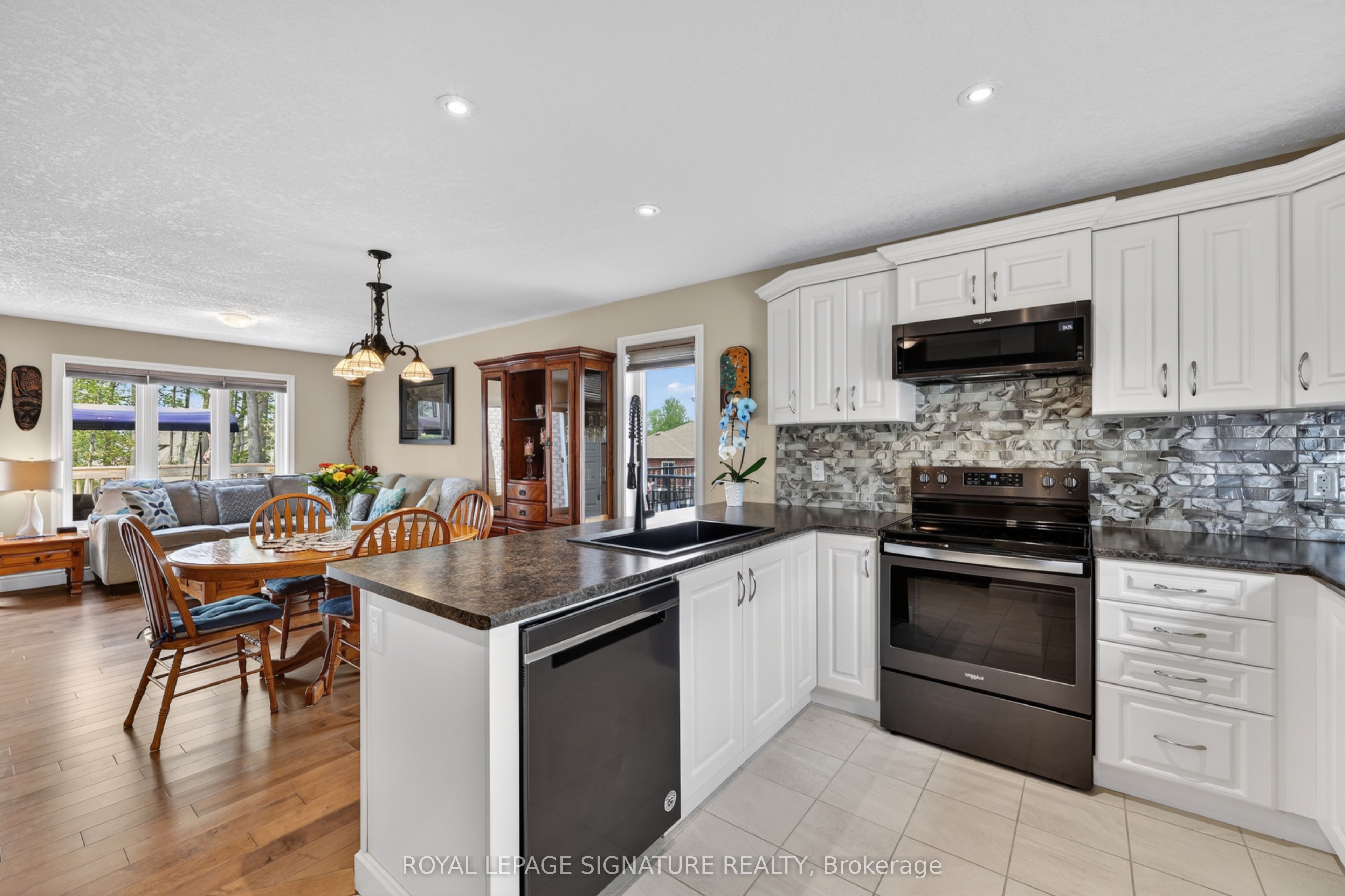 22 Hunter Avenue