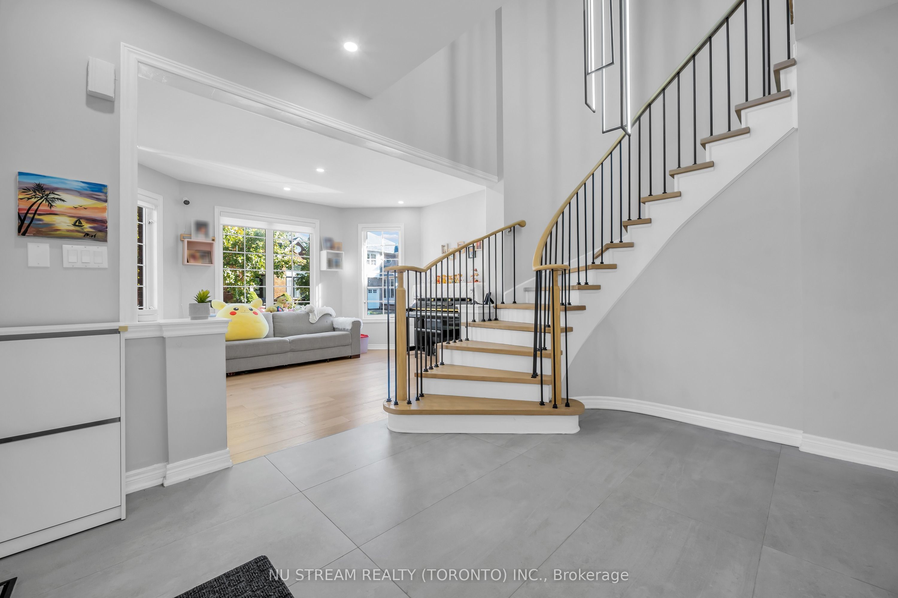 30 Pinecrest Street