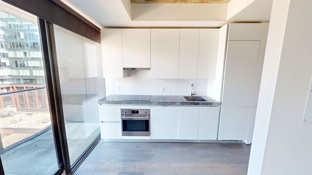 Photo of 629 KING Street W #925, Toronto, ON M5V 0G9 (MLS # C12333559)