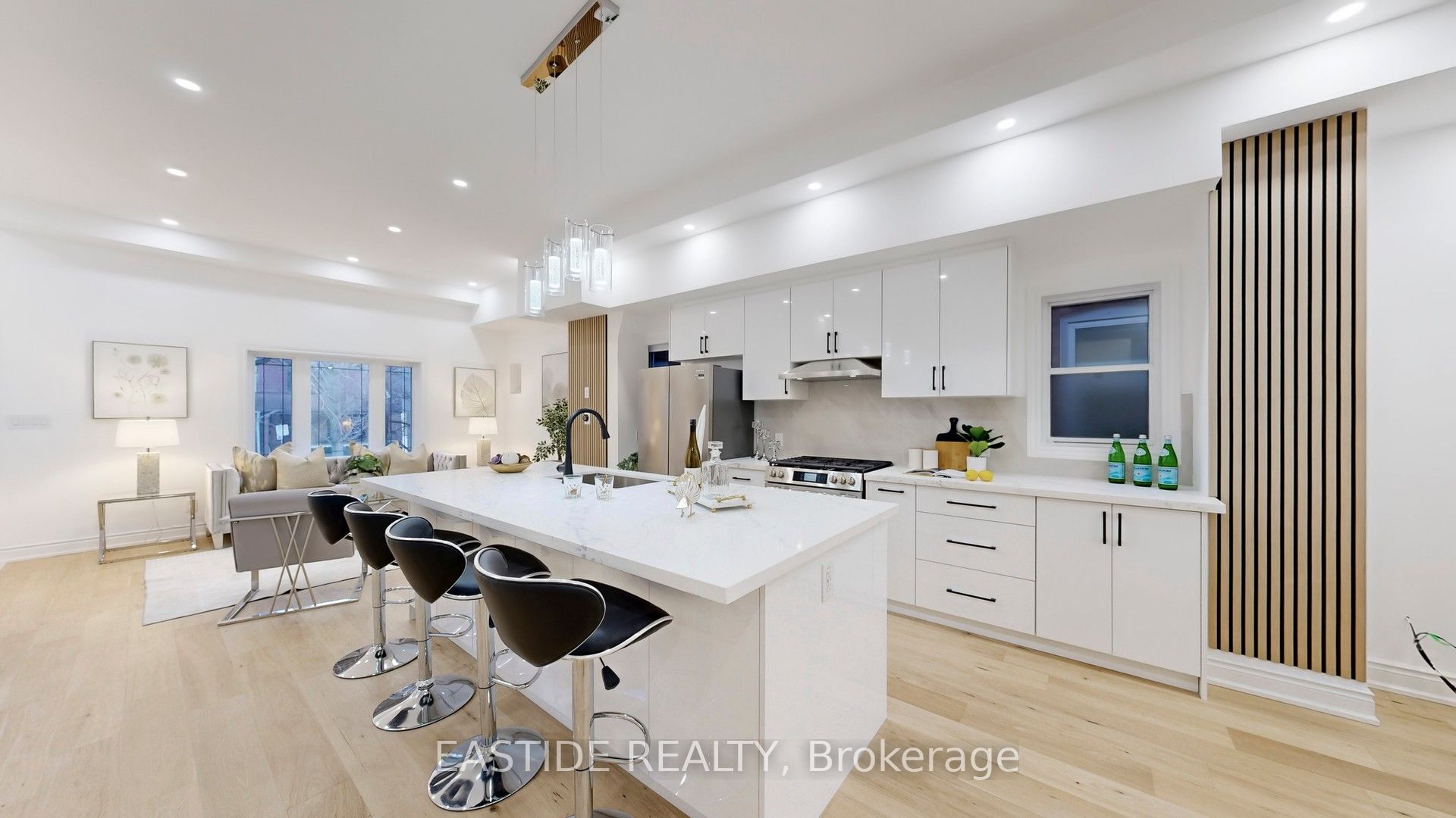 202 Queensdale Avenue