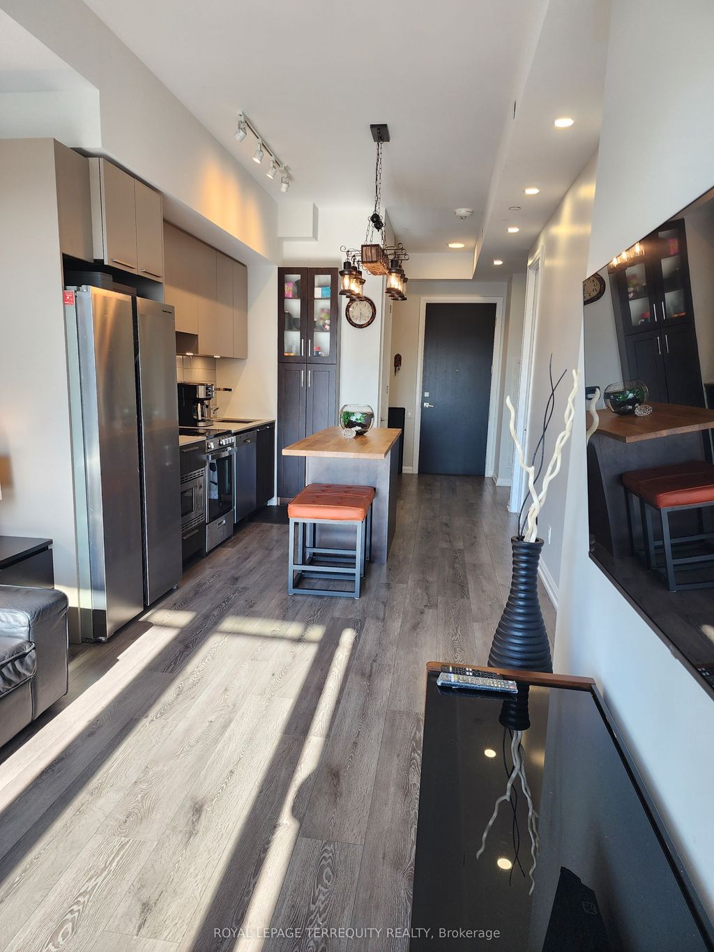 Photo of 4208 Dundas Street #610, Toronto, ON M8X 0B1 (MLS # W12413703)