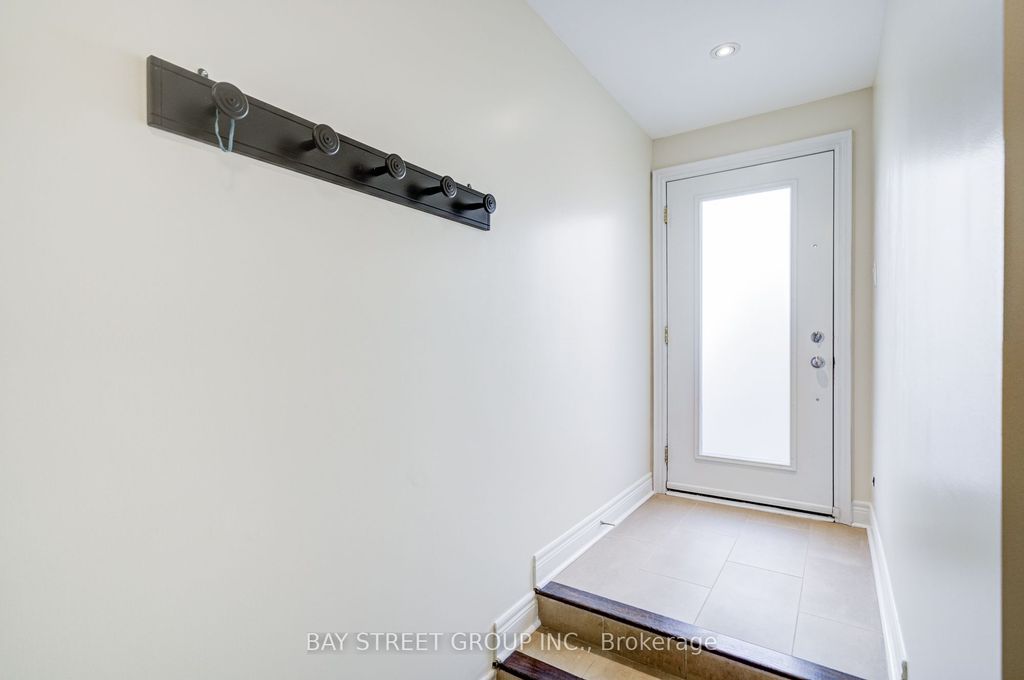 Photo of 51 Lobo Mews, Toronto, ON M8Z 0B2 (MLS # W12446461)
