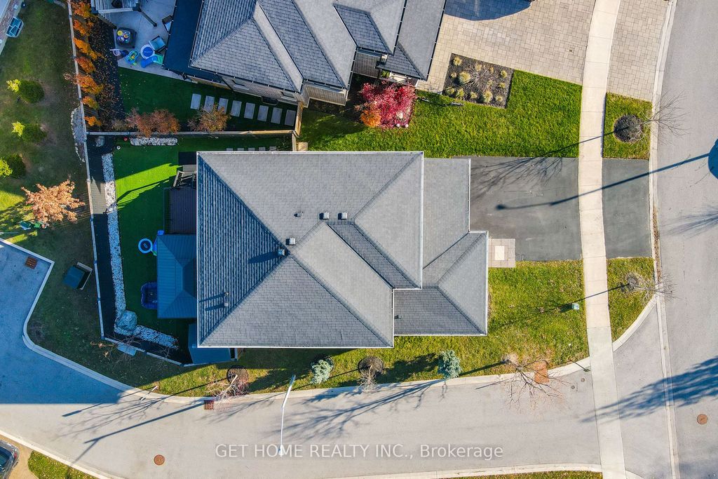 Photo of 16 Olde School Court, St. Catharines, ON L2N 0B1 (MLS # X12577476)