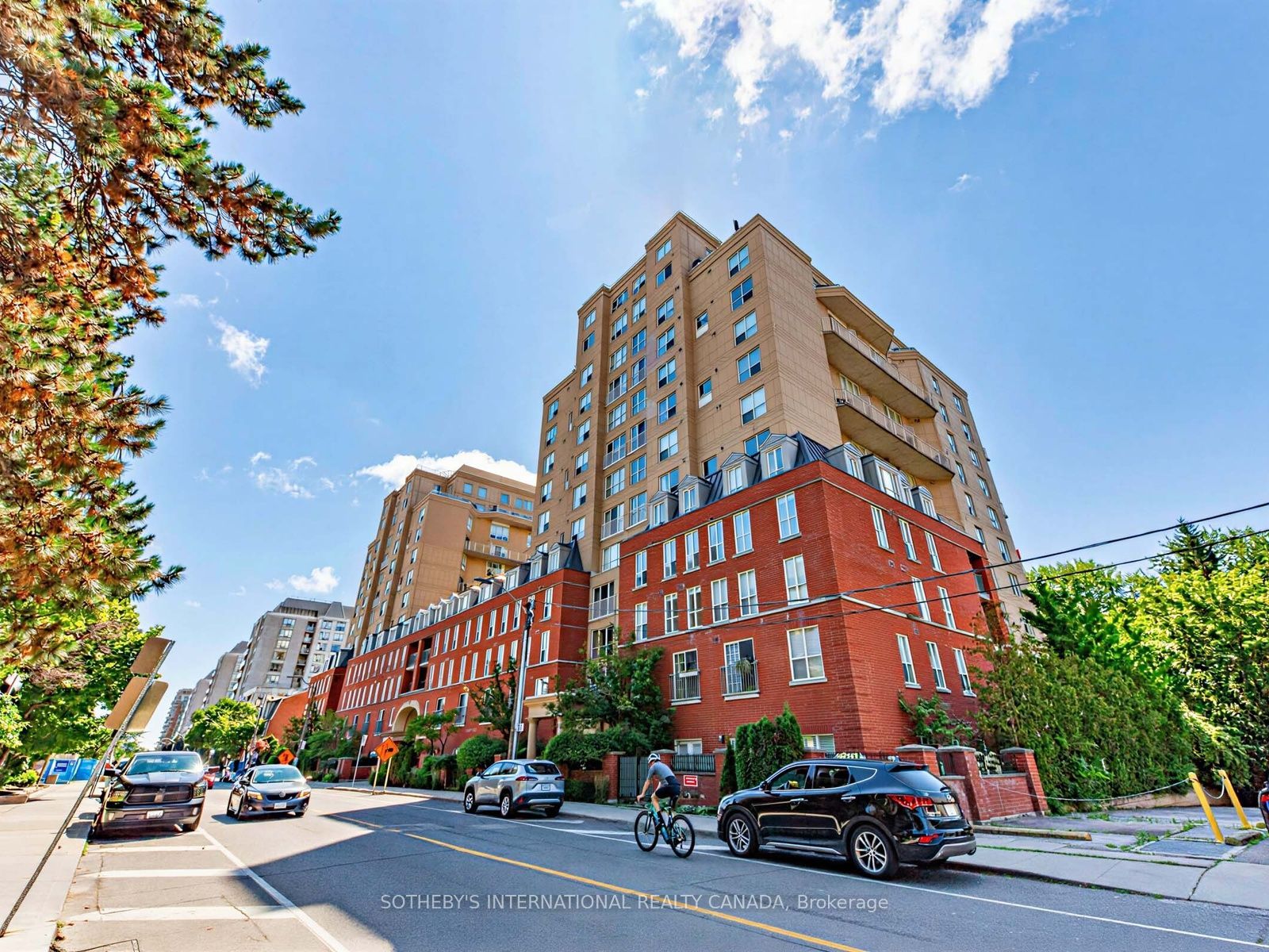 119 Merton Street 412