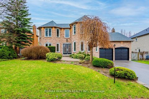 442 Mill Street Richmond Hill ON L4C 7X5