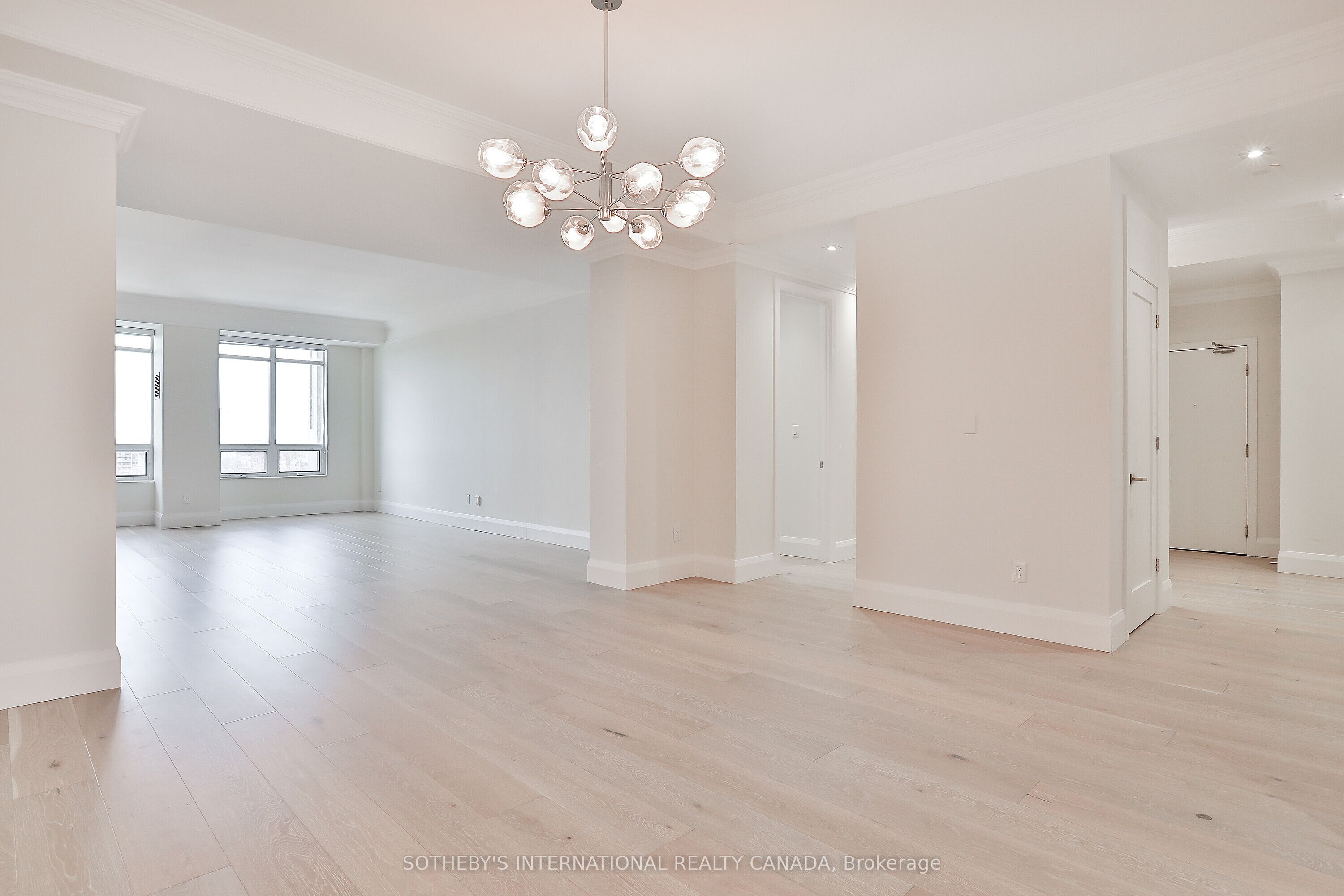 99 Avenue Road 1101