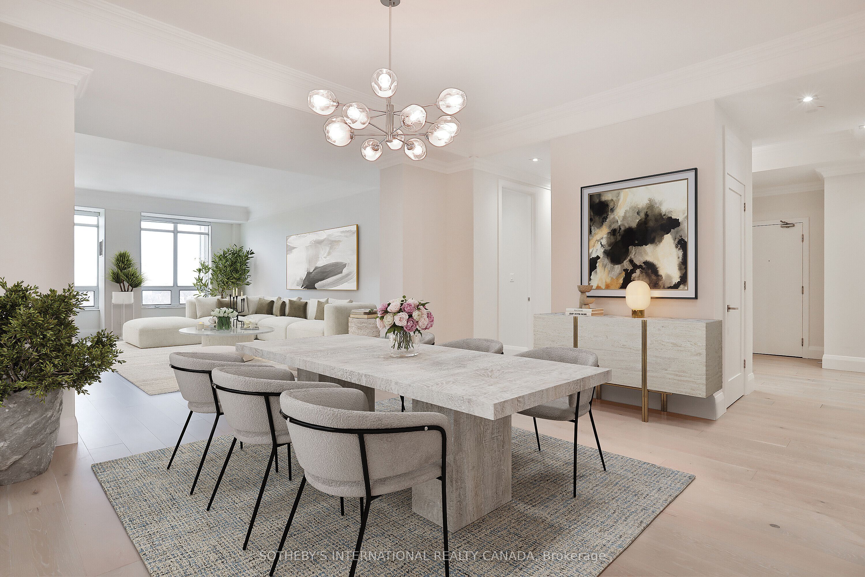 99 Avenue Road 1101