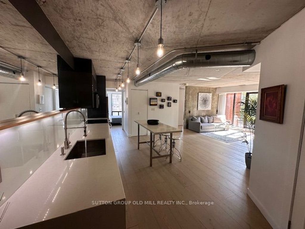 Photo of 456 College Street #211, Toronto, ON M6G 4A3 (MLS # C12701824)
