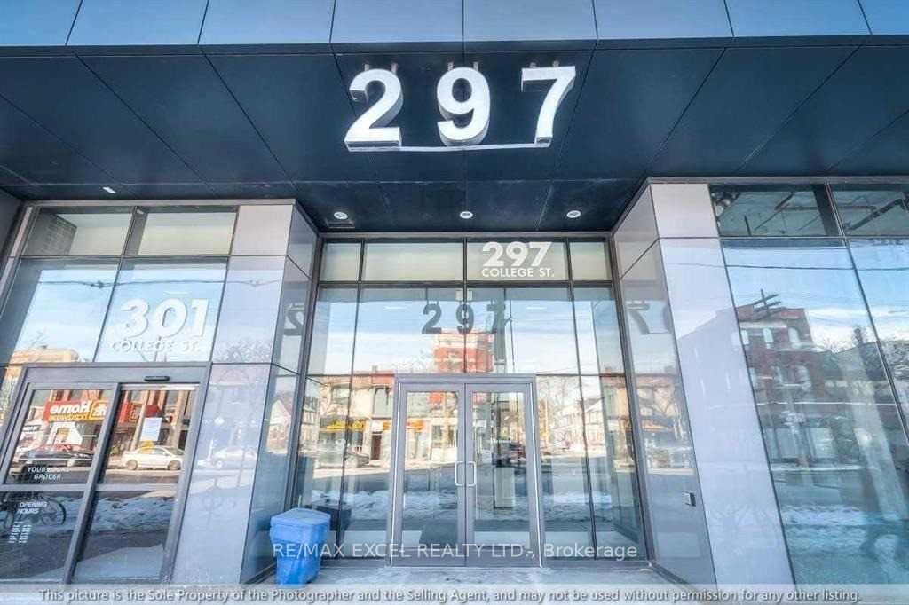 Photo of 297 College Street #1001, Toronto, ON M5T 1S2 (MLS # C13881214)