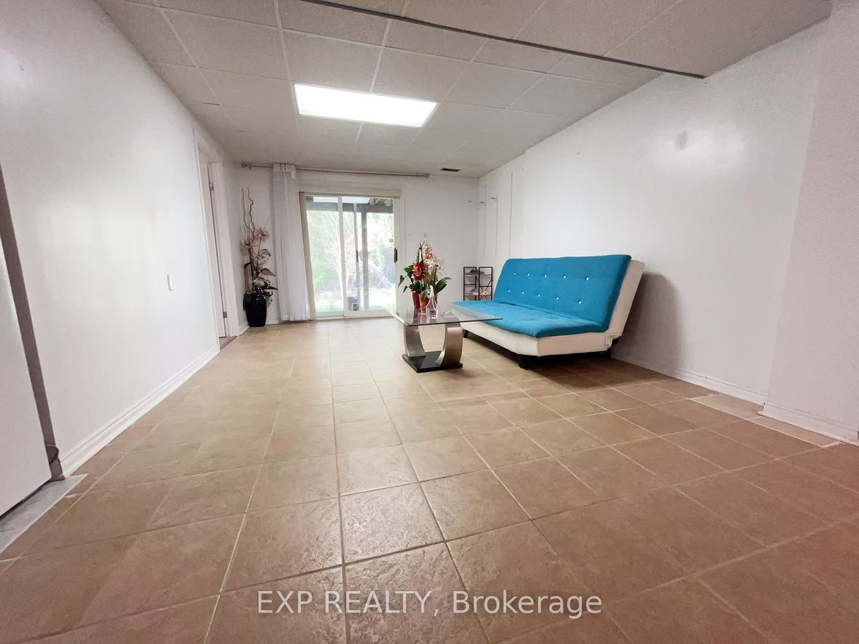 50 Brookside Road