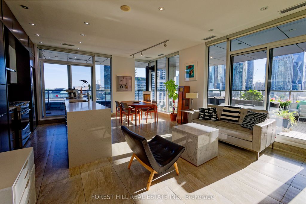 Photo of 1 Market Street #809, Toronto, ON M5E 0A2 (MLS # C12424755)