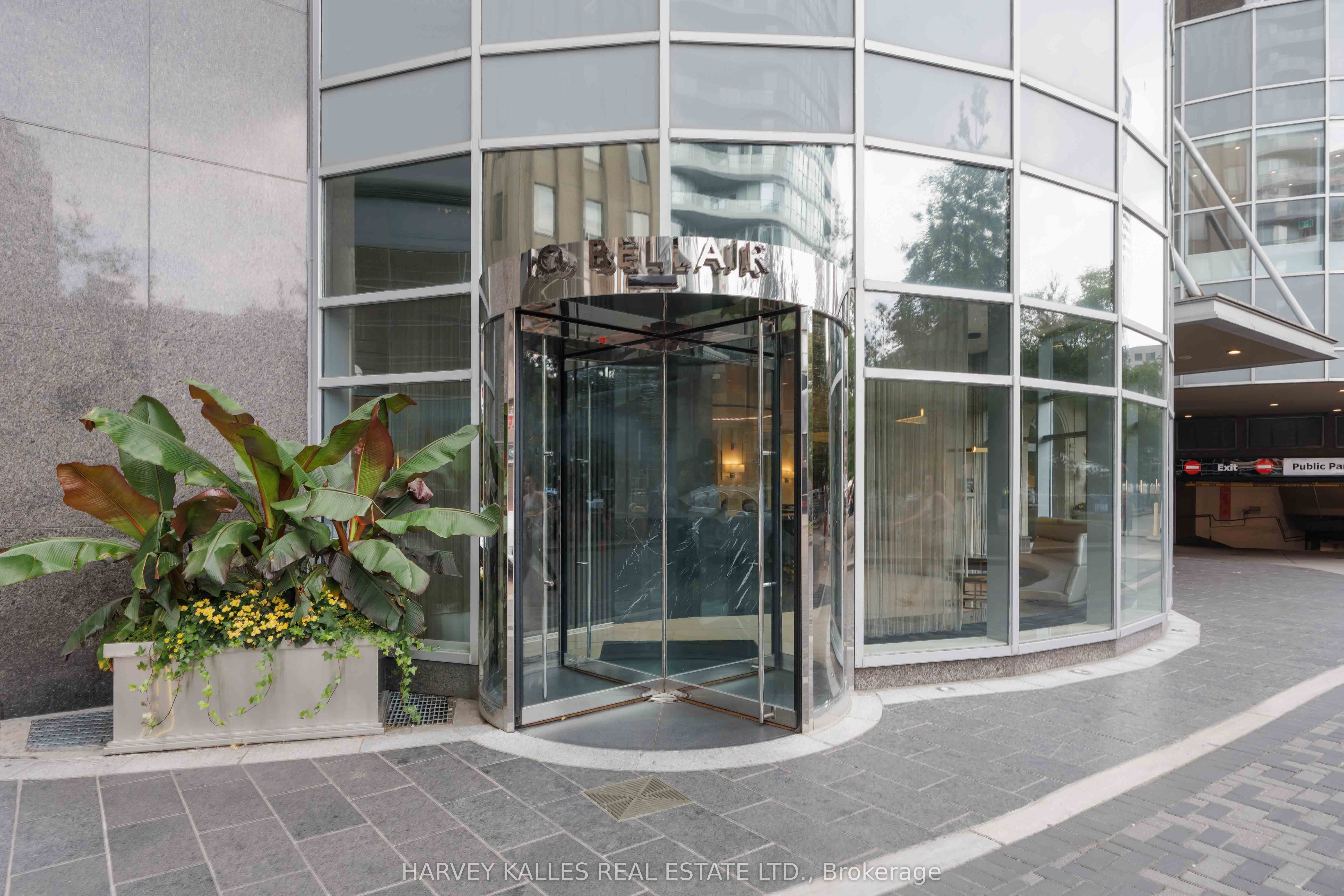 10 Bellair Street 1403