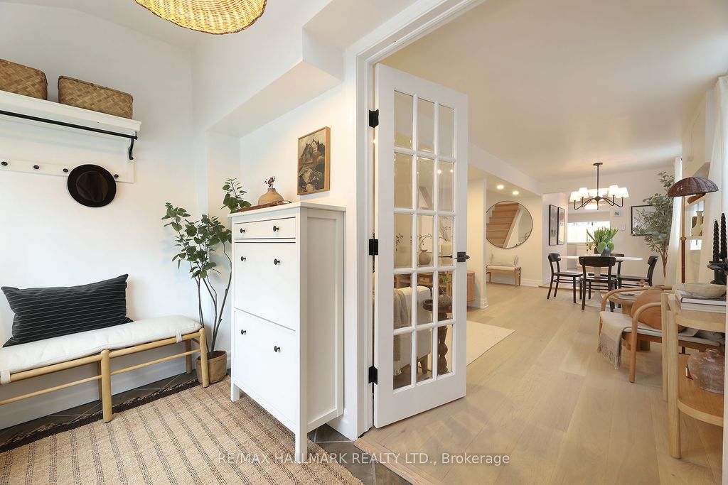 Photo of 53 Craven Road, Toronto, ON M4L 2Z4 (MLS # E12922648)