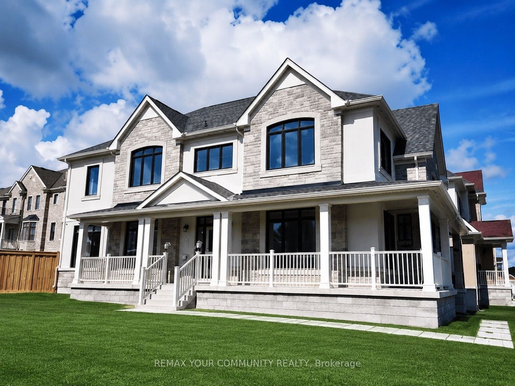 Photo of 4 Beebalm Lane, East Gwillimbury, ON L9N 0T4 (MLS # N13886202)