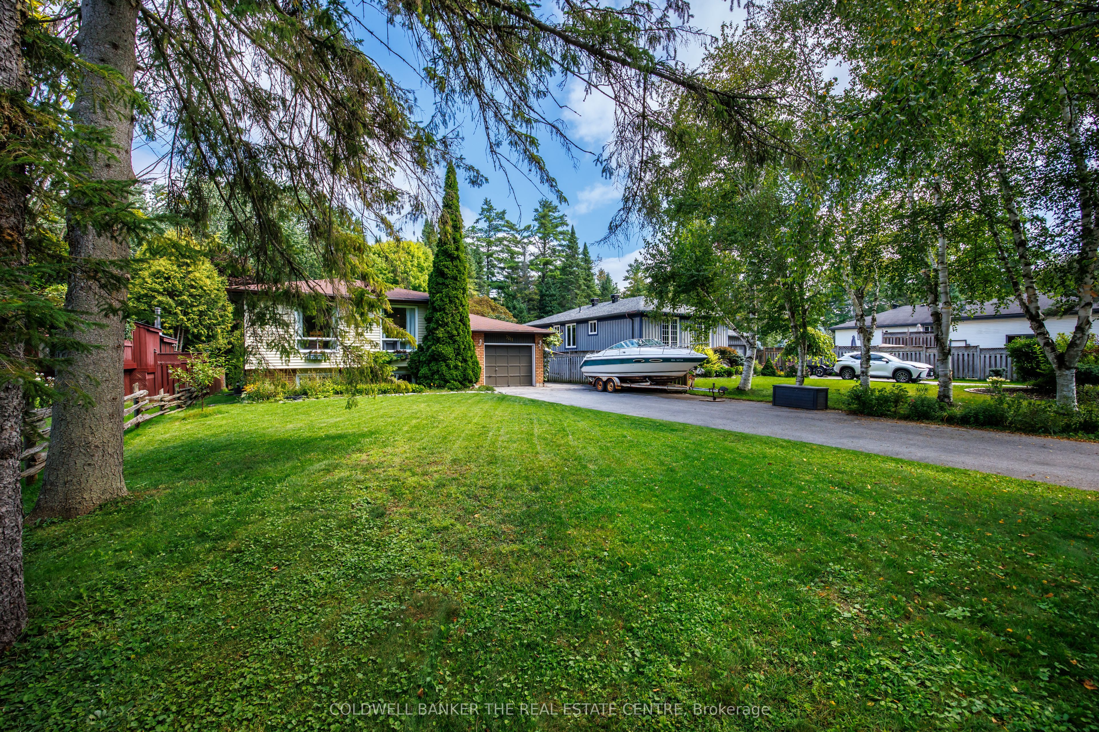 3211 Cowan Avenue