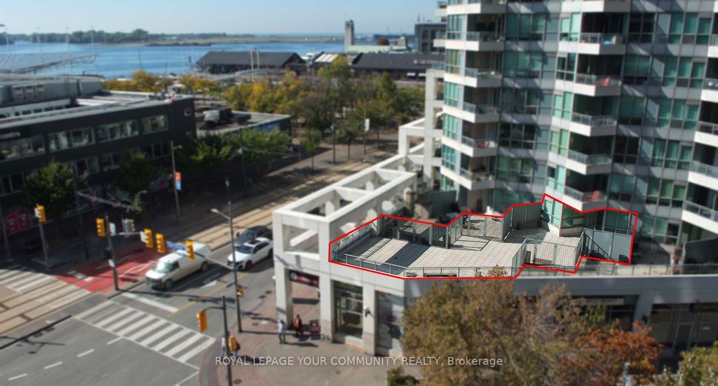 Photo of 228 Queens Quay W #205, Toronto, ON M5J 2X1 (MLS # C12556708)