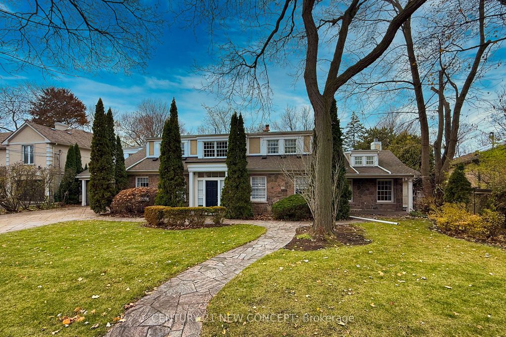 Photo of 158 Old Yonge Street, Toronto, ON M2P 1P9 (MLS # C12589088)