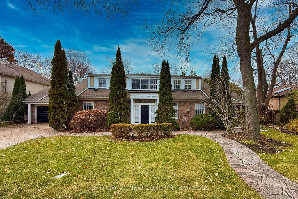 Photo of 158 Old Yonge Street, Toronto, ON M2P 1P9 (MLS # C12589088)