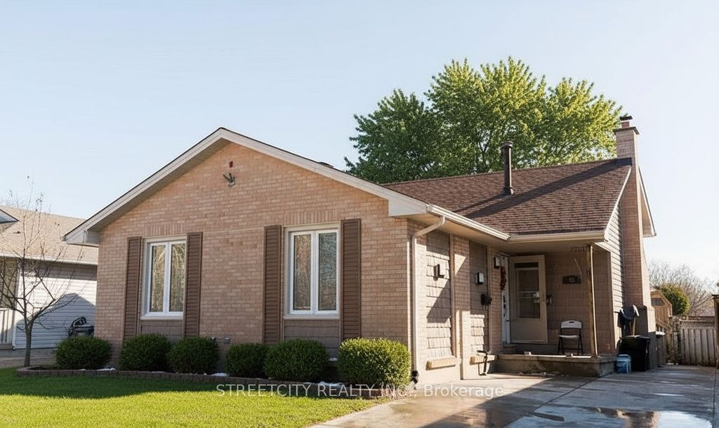 Photo of 43 Renny Crescent, London South, ON N6E 2C4 (MLS # X12655176)