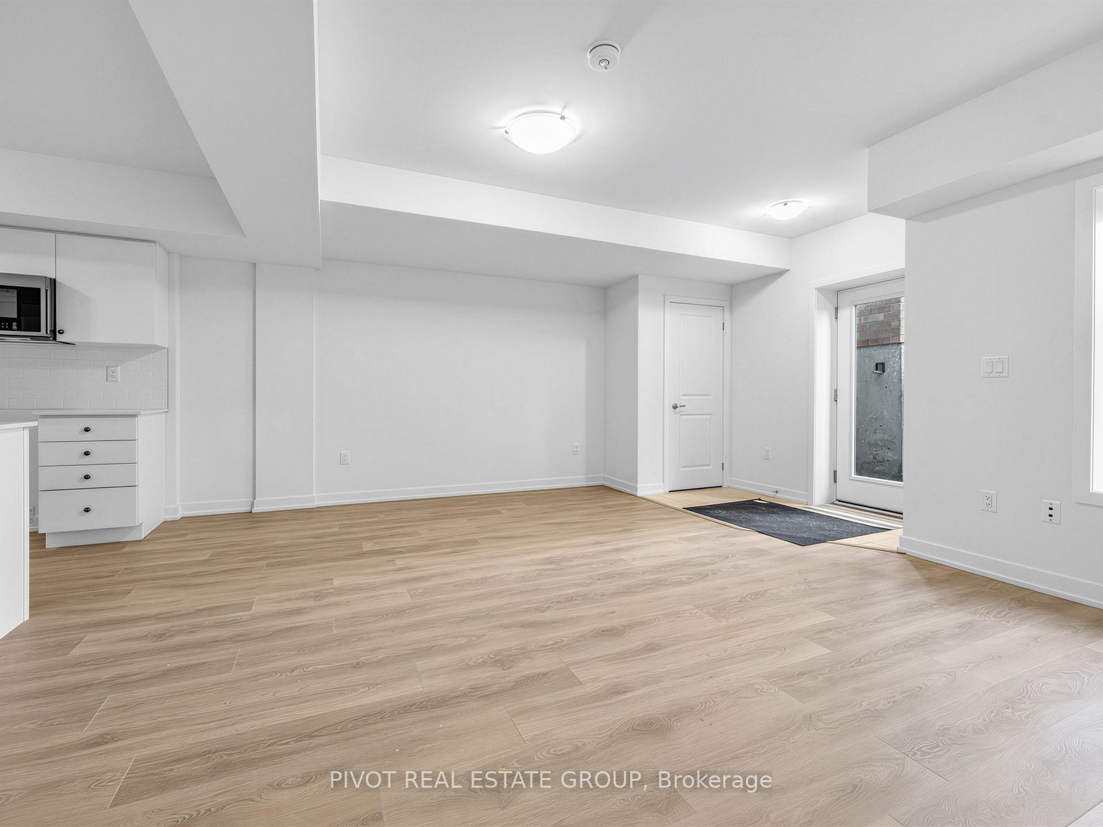 56 Elizabeth Street S 1104
