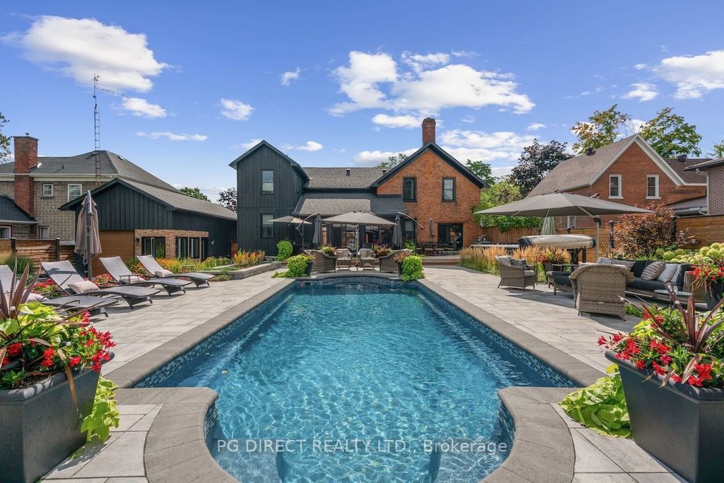 Photo of 220 Park Street W, Prescott, ON K0E 1T0 (MLS # X12858190)