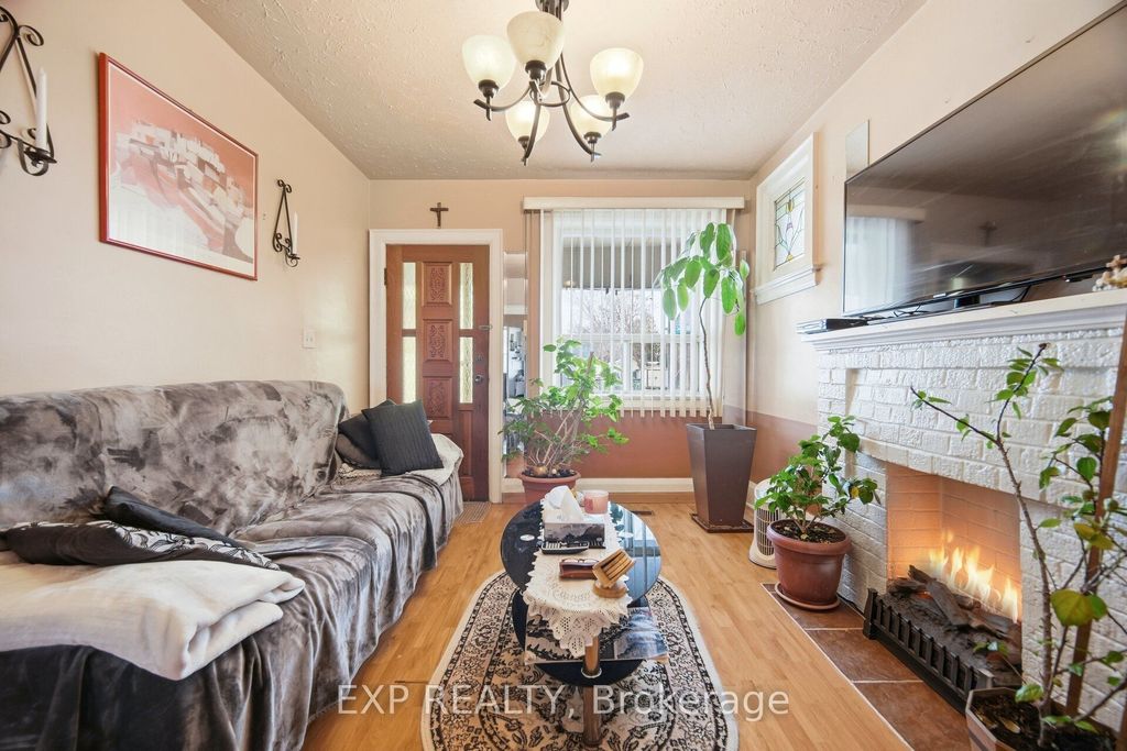 Photo of 105 Rogers Road, Toronto, ON M6E 1P4 (MLS # C12861210)
