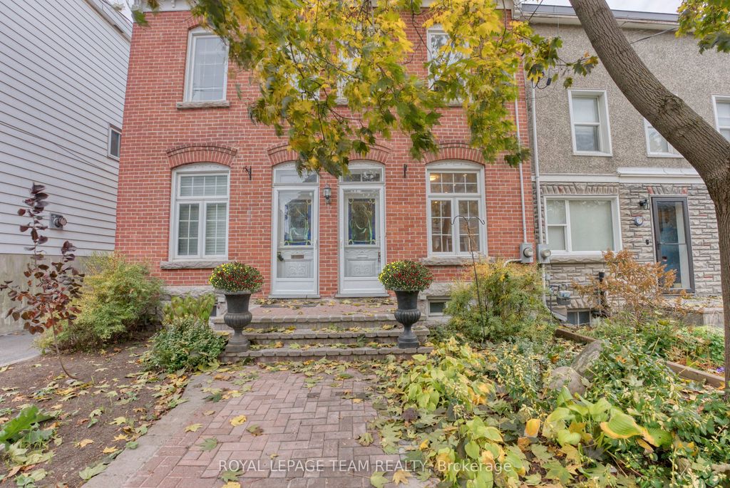 Photo of 87 Guigues Avenue, Lower Town - Sandy Hill, ON K1N 5H8 (MLS # X13078416)