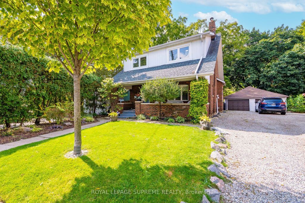 Photo of 10 King Street Crescent, Toronto, ON M9N 1K6 (MLS # W12967584)