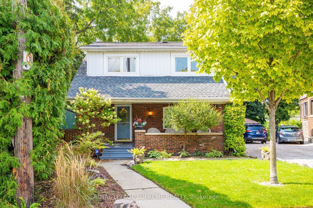 Photo of 10 King Street Crescent, Toronto, ON M9N 1K6 (MLS # W12967584)