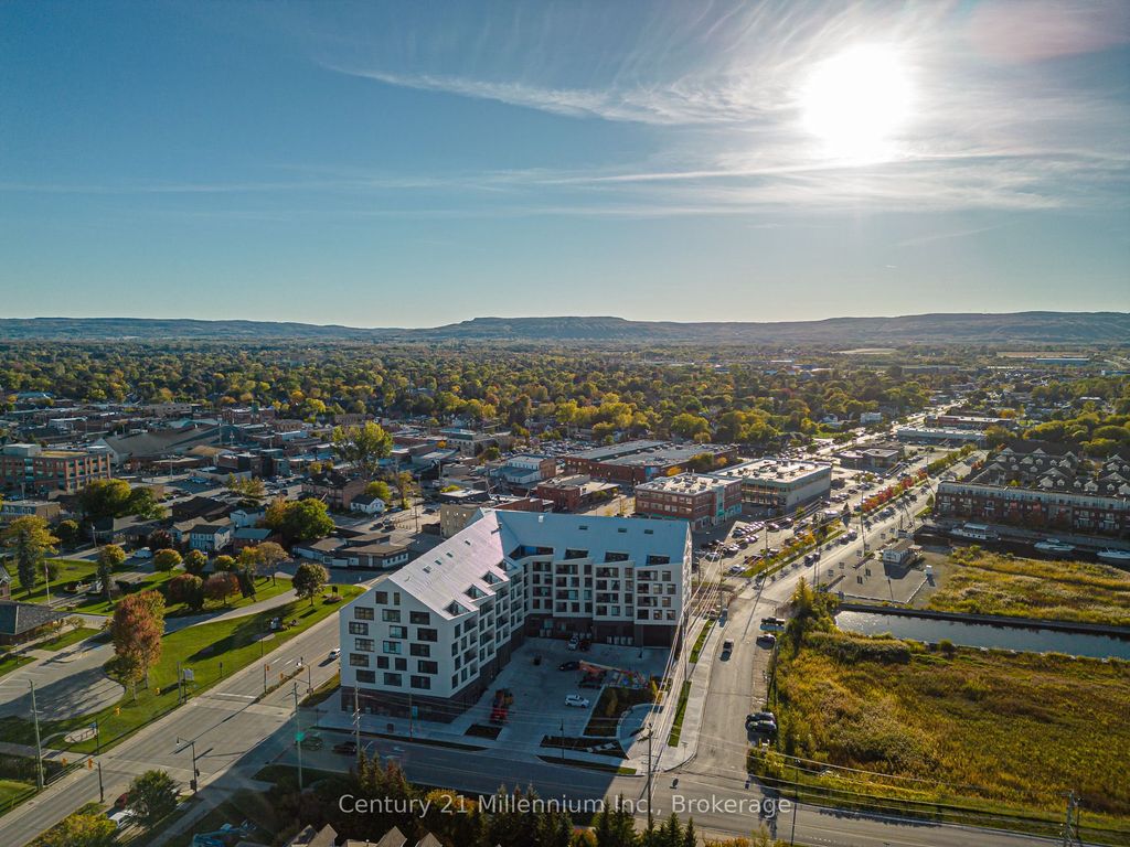 Photo of 31 Huron Street #223, Collingwood, ON L9Y 5T7 (MLS # S12456942)
