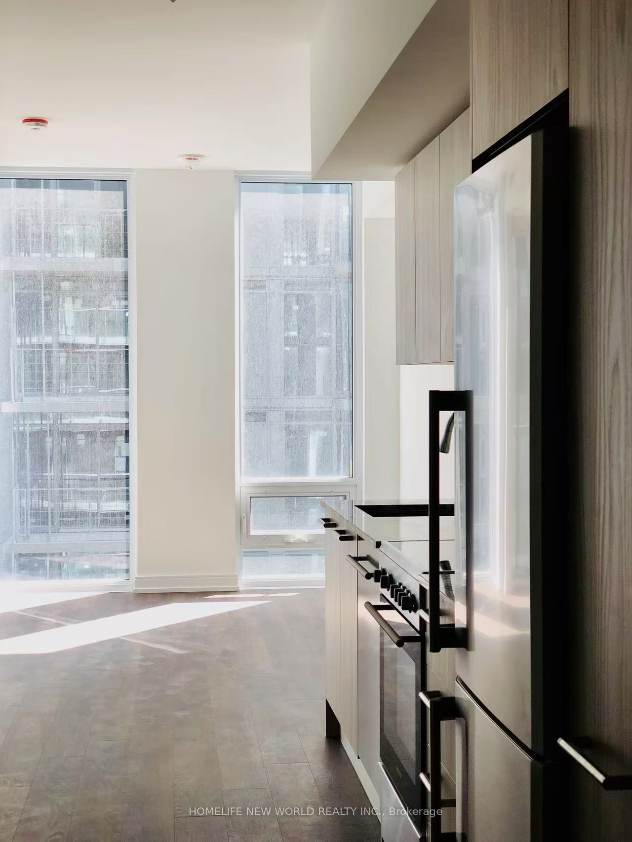 28 Wellesley Street E 2605