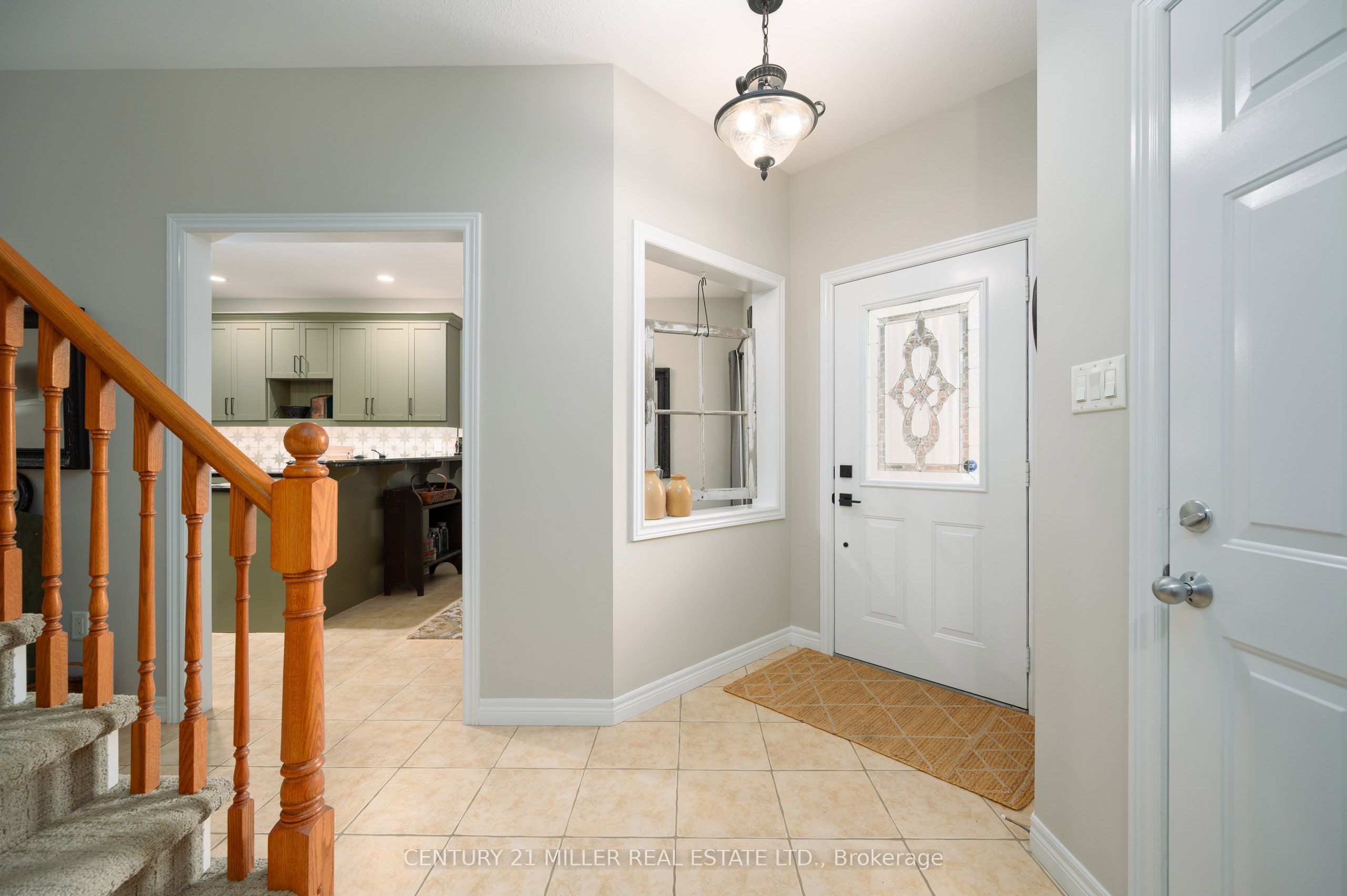 125 Riverwalk Place