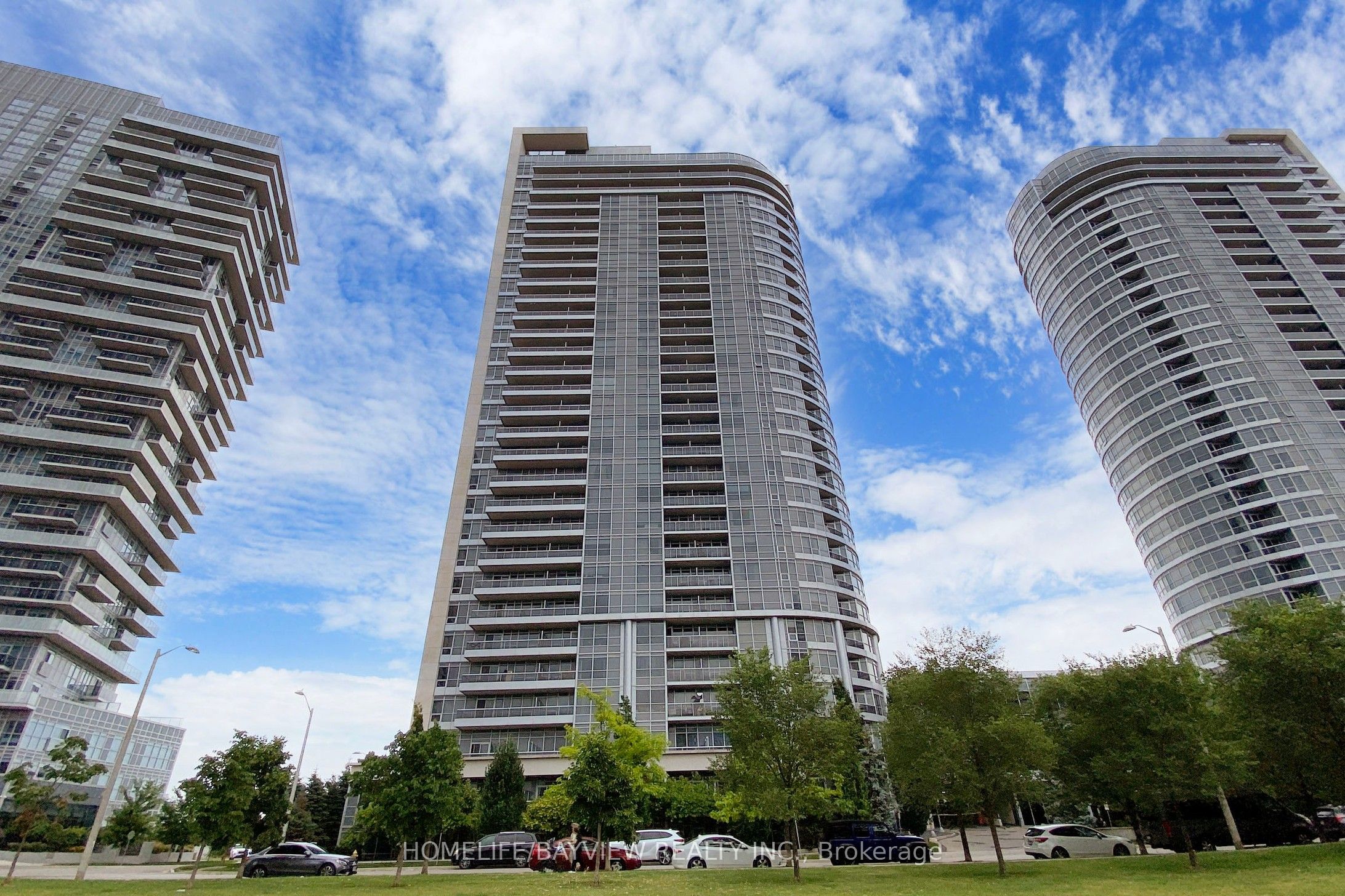 Photo 1 of 34 — 181 Village Green Square 711, Toronto, ON M1S 0K6