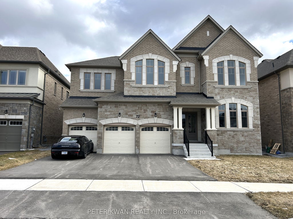 Photo of 72 Silk Twist Drive, East Gwillimbury, ON L9N 0W4 (MLS # N13476146)
