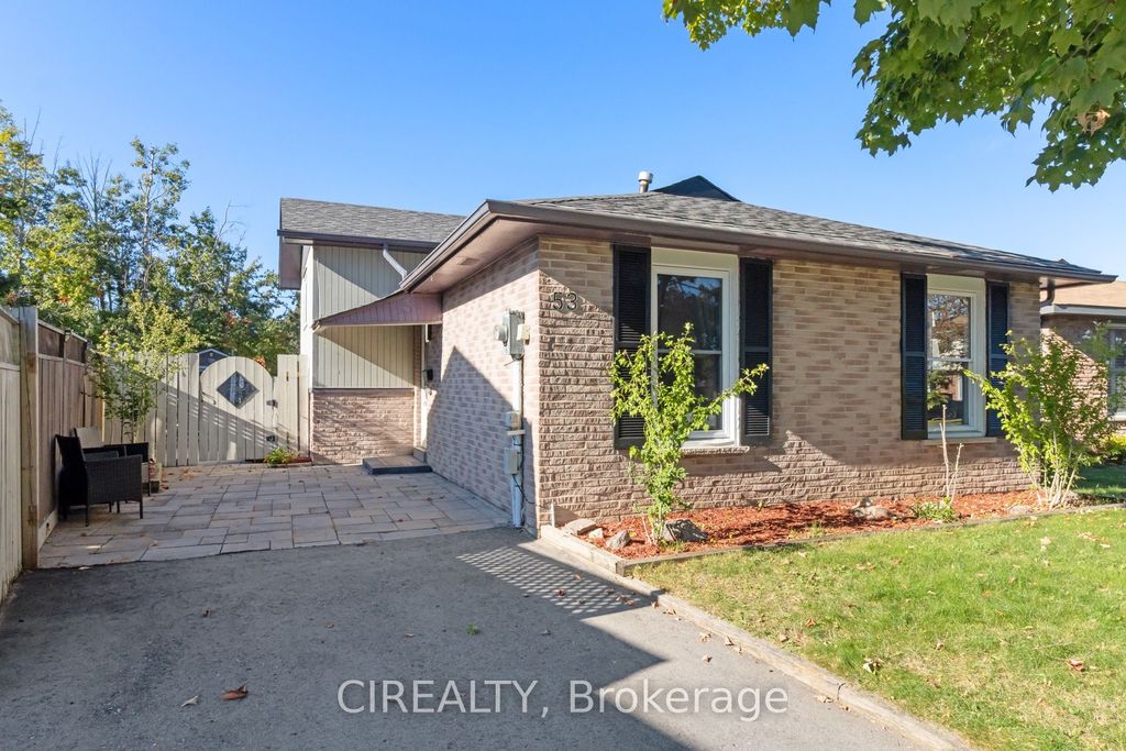 Photo of 53 Christie Crescent, Barrie, ON L4N 4V2 (MLS # S12410864)