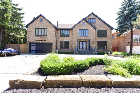 4009 River Mill Way Mississauga ON L4W 4C1