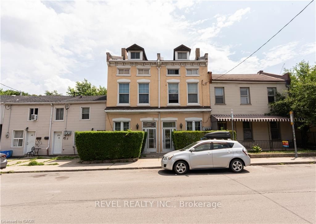 Photo of 166-168 Macnab Street N, Hamilton, ON L8R 2M4 (MLS # X12400421)