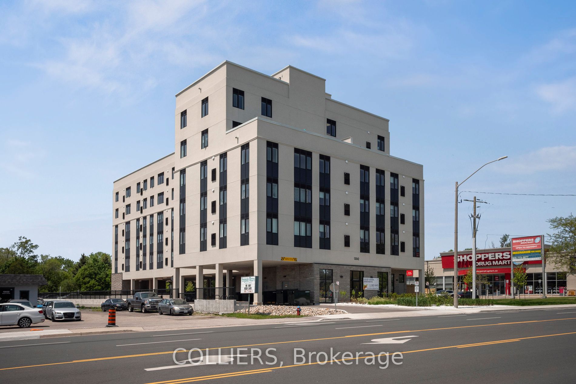 13042 Yonge Street
