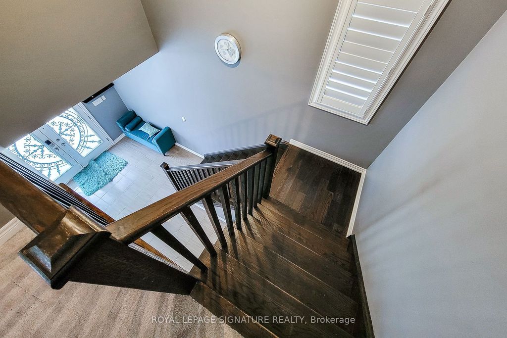 Photo of 59 Robertson Road, Hamilton, ON L9K 0H7 (MLS # X12656172)