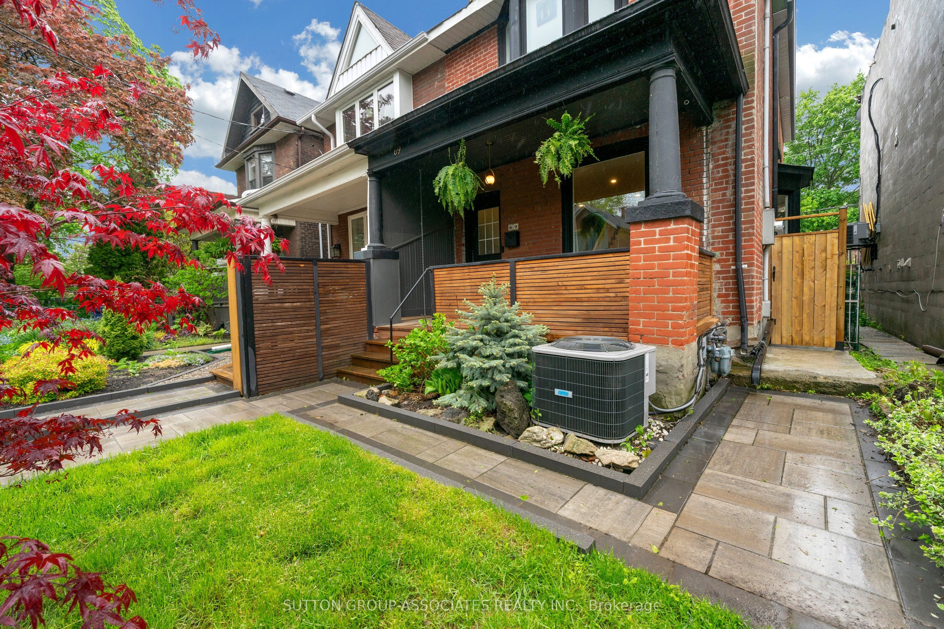 69 Dagmar Avenue