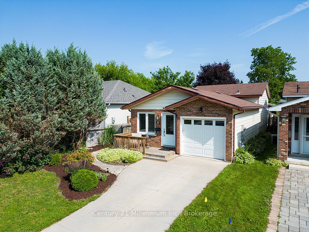 Photo of 20 Leslie Drive, Collingwood, ON L9Y 4P2 (MLS # S12450054)