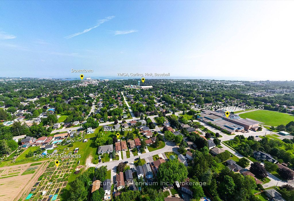 Photo of 20 Leslie Drive, Collingwood, ON L9Y 4P2 (MLS # S12450054)