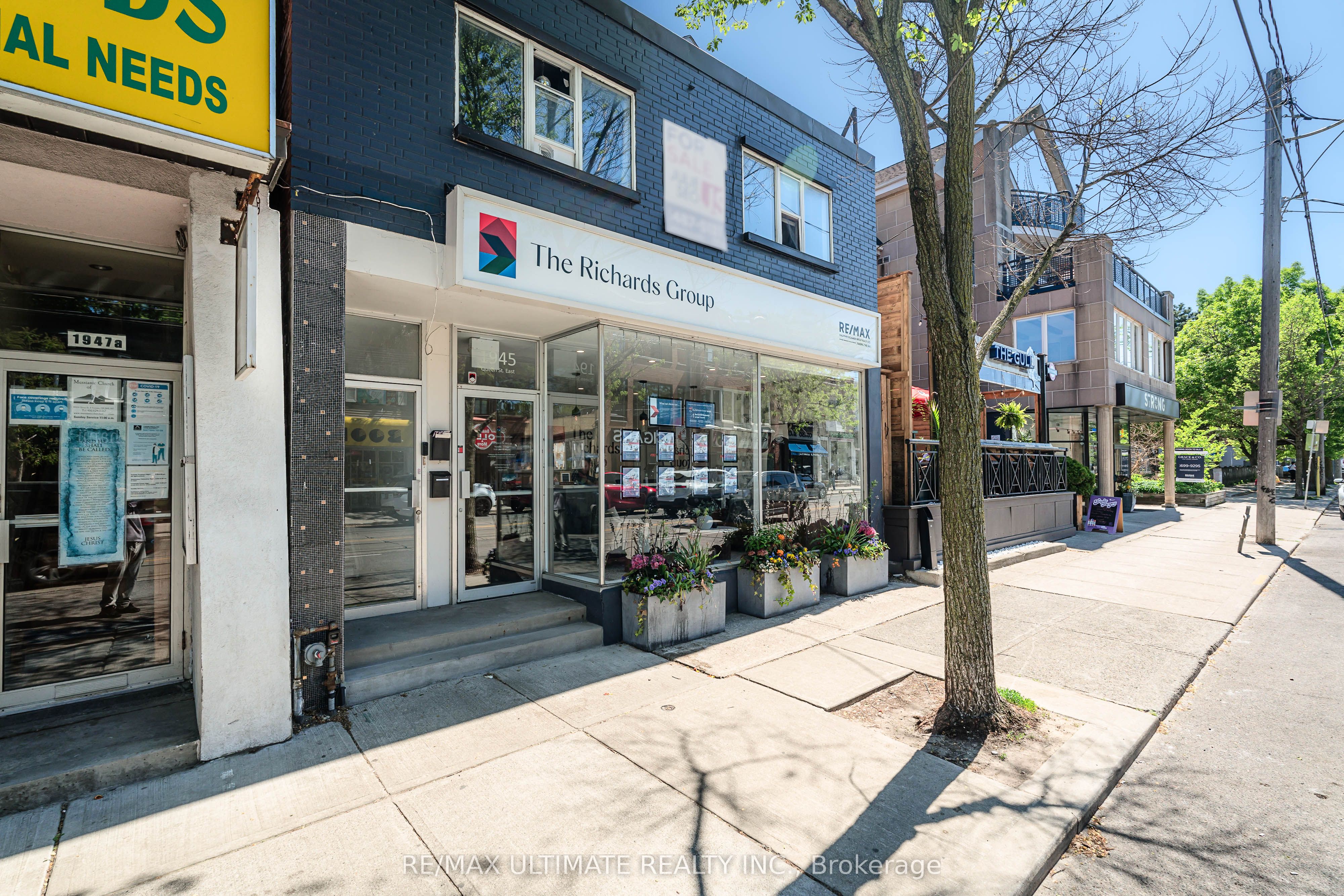 1945 Queen Street E