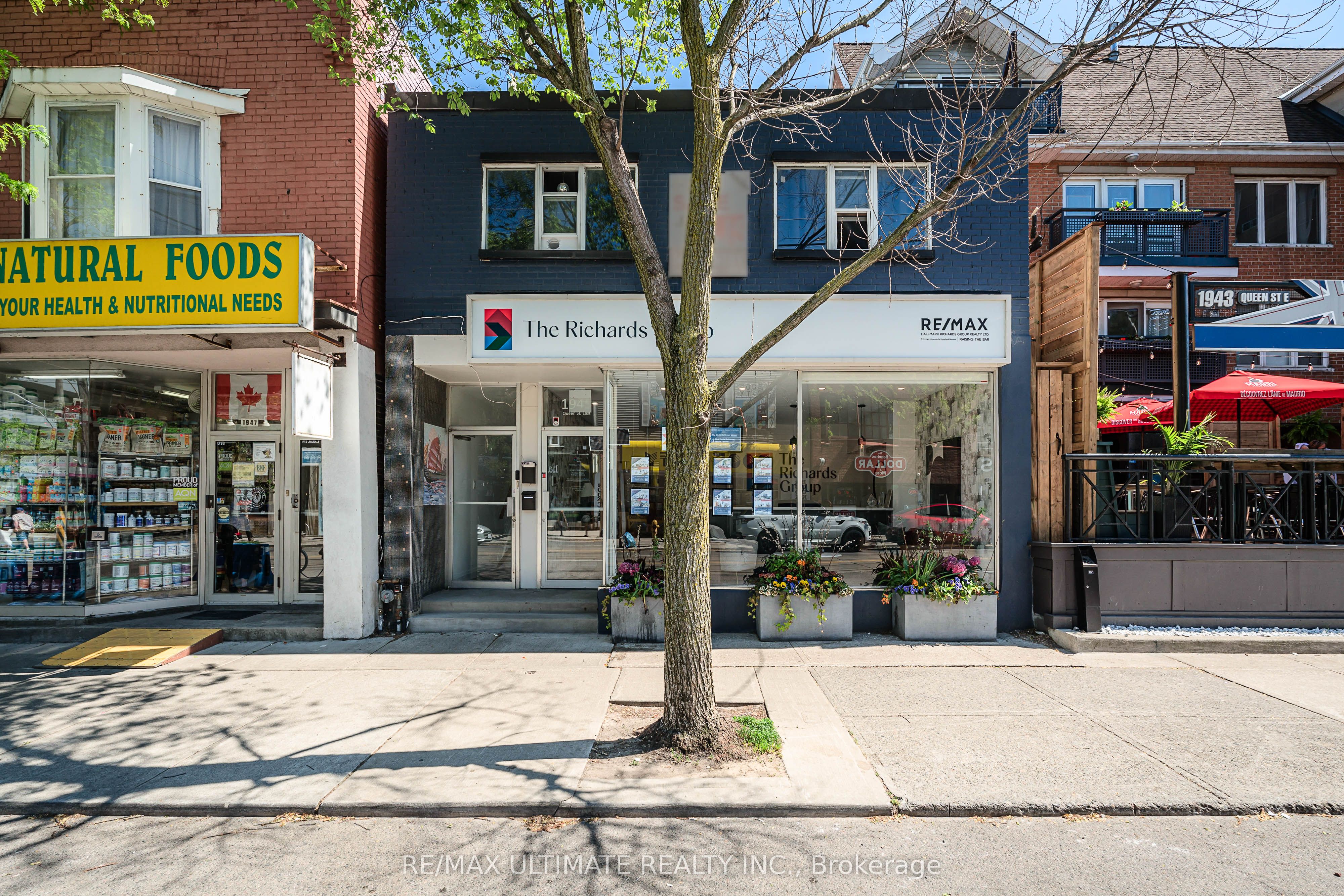 1945 Queen Street E