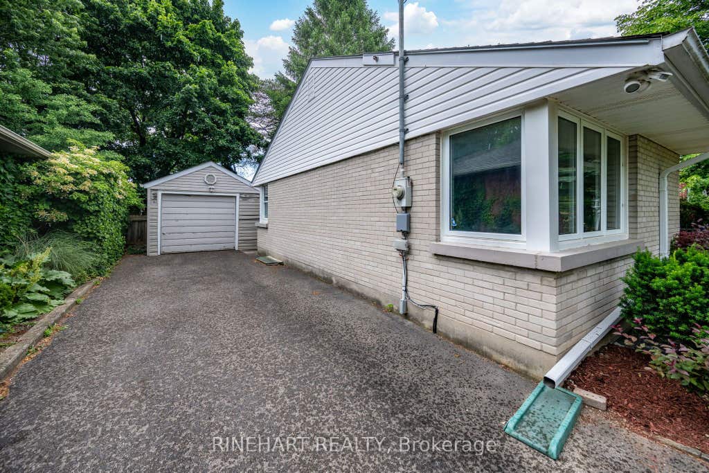 Photo of 330 Connington Street, London South, ON N6C 4C9 (MLS # X13459296)