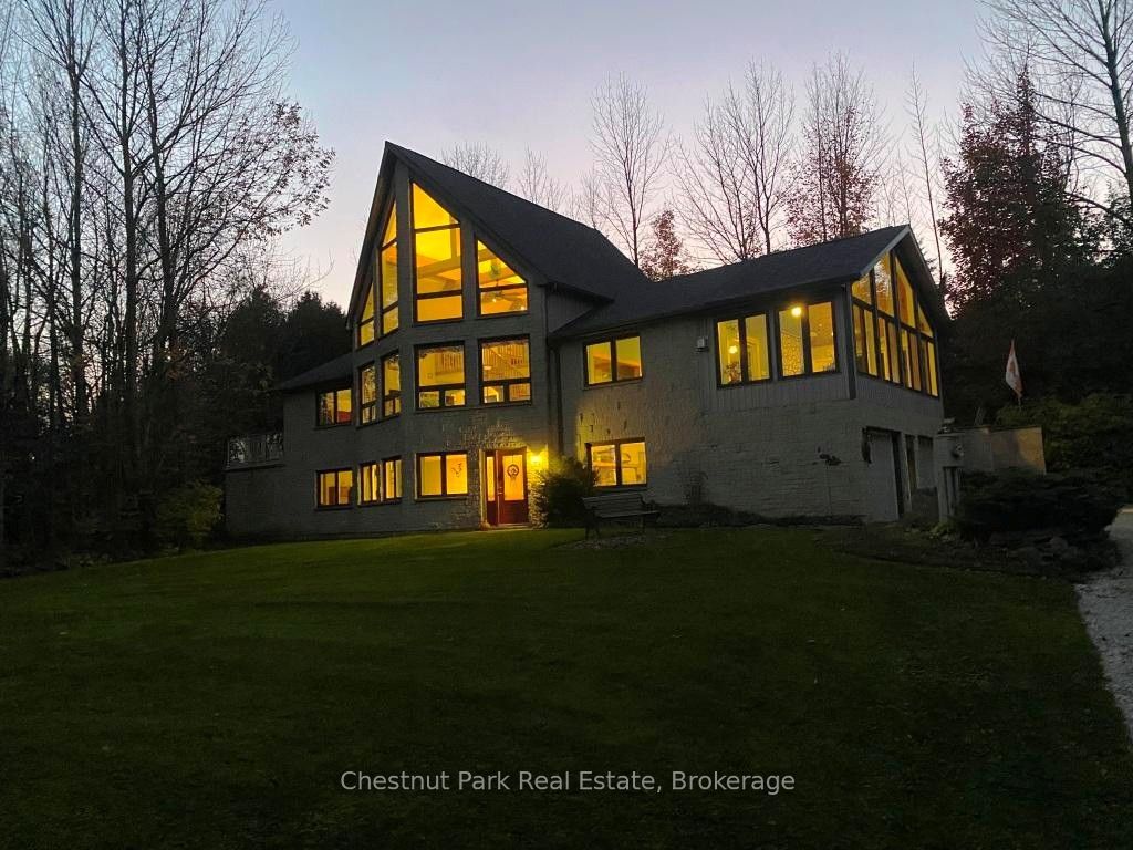 Photo of 156 Harbour Beach Drive, Meaford, ON N4L 1W5 (MLS # X12908266)